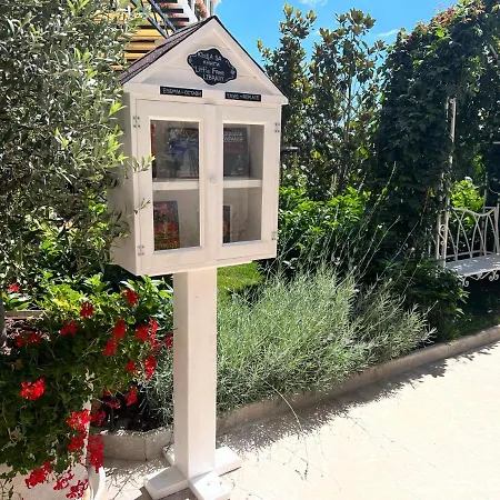 Casa Di Fiore And Medical Hotel, Mineral Pools & Private Hotel 5*