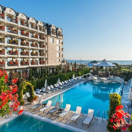 Casa Di Fiore And Medical Hotel, Mineral Pools & Private 5* クラネヴォ