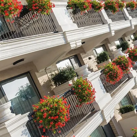 Casa Di Fiore And Medical Hotel, Mineral Pools & Private